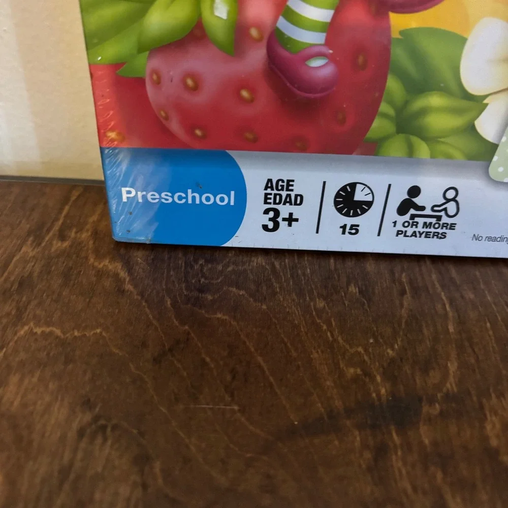 Hasbro Memory Game Preschool Ages 3+ Pink New strawberry shortcake